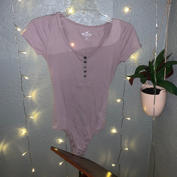 light purple bodysuit - Picture 1 of 1